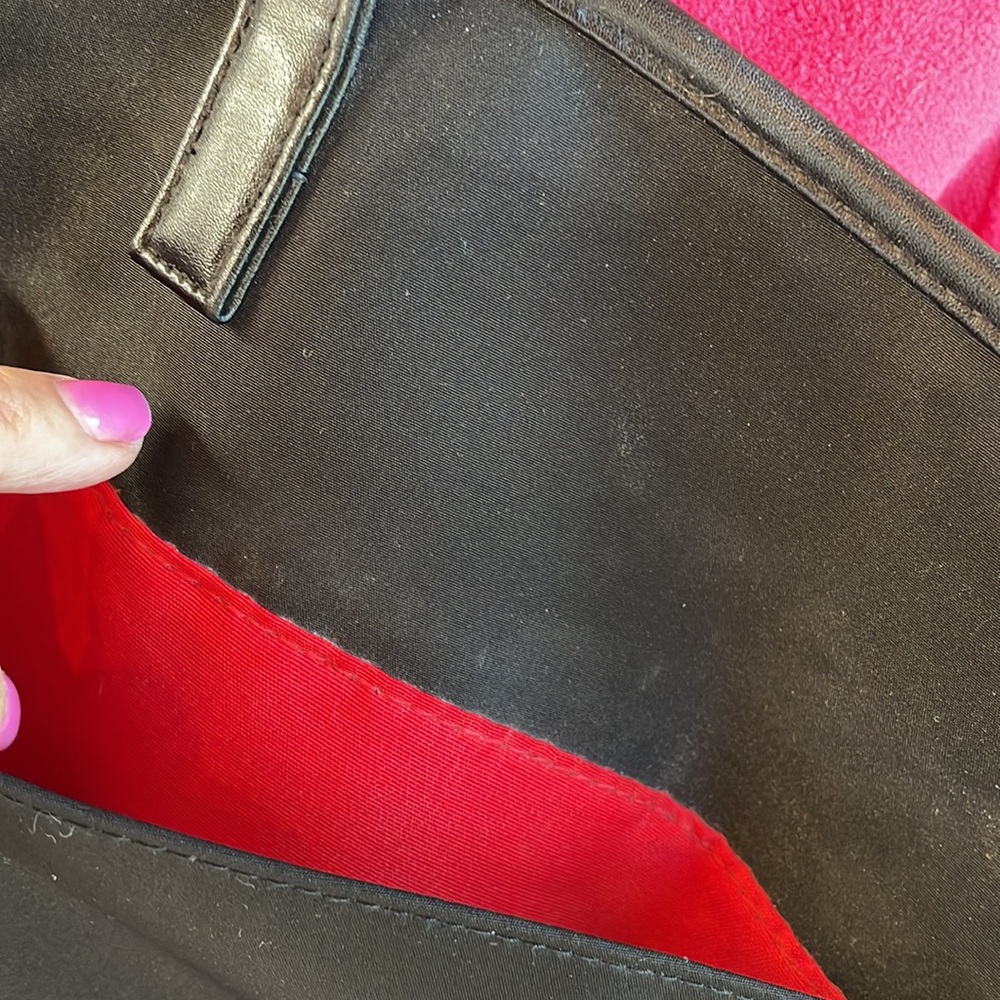 DKNY overnight tote - Picture 3 of 7